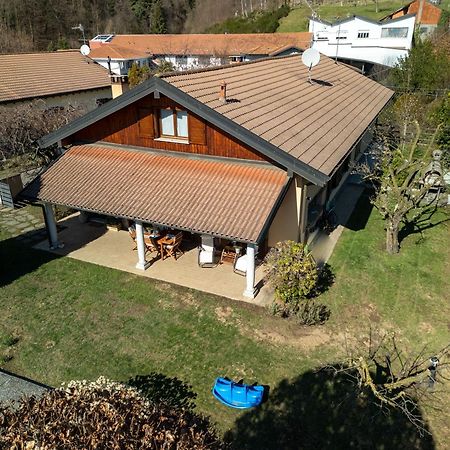 Villa Casa Antonia Tra Laghi & Monti Armeno Esterno foto