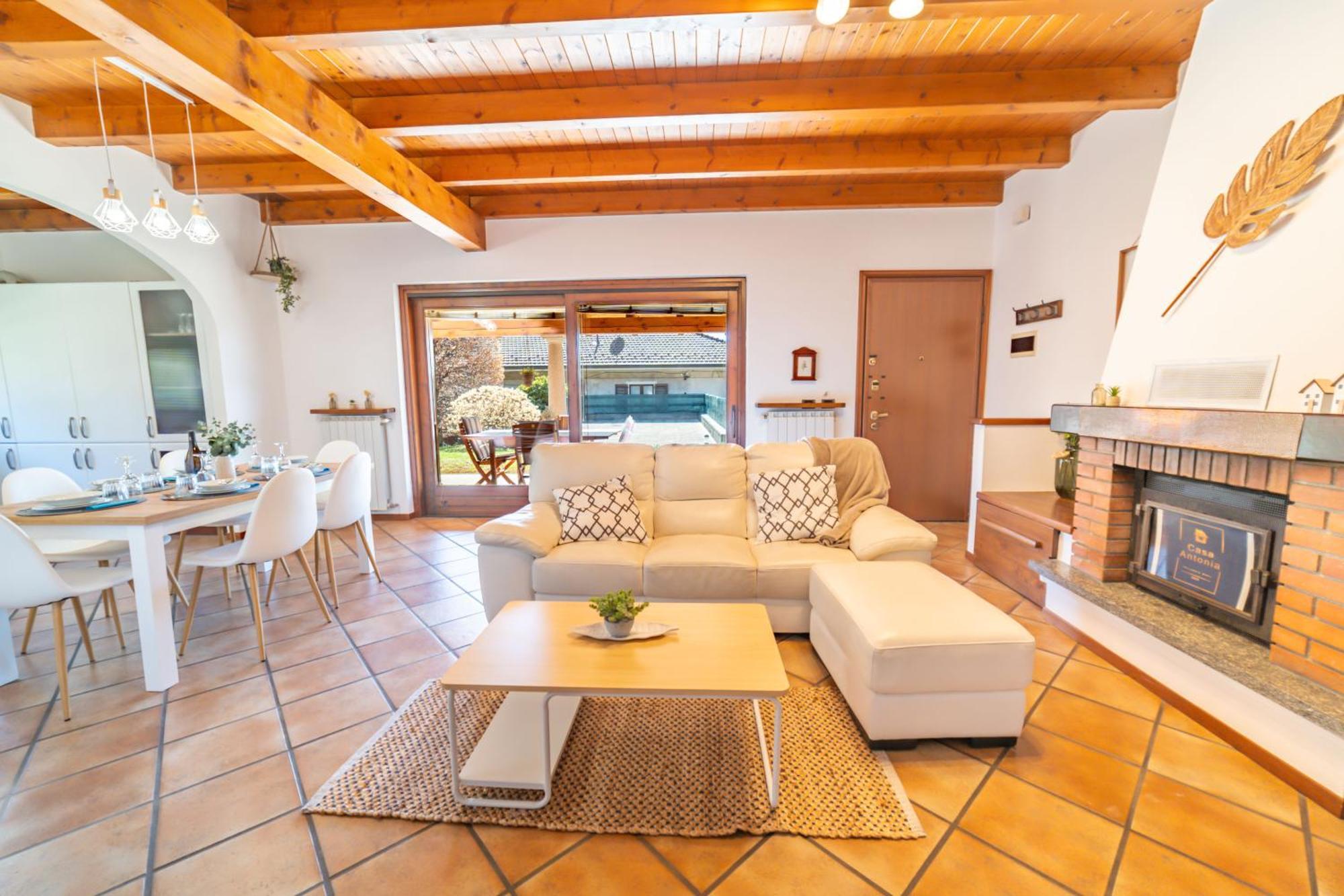 Villa Casa Antonia Tra Laghi & Monti Armeno Esterno foto
